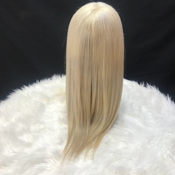 100% virgin European ash blonde lace frontal wig - Picture 2 of 6